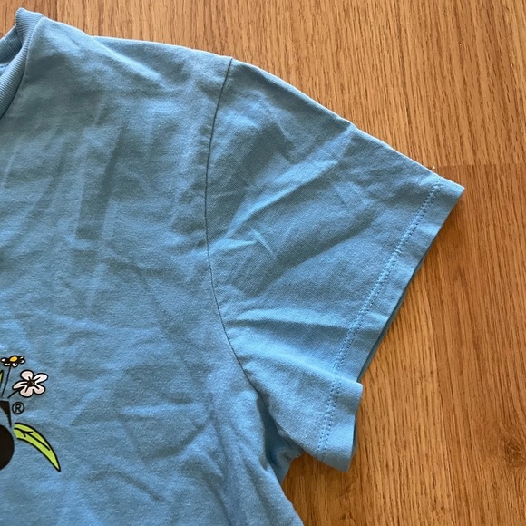 Levi’s Tee Shirt - Picture 3 of 5